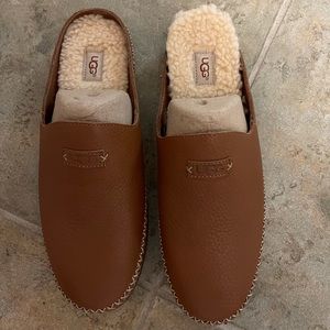 New in box UGG women’s slippers size 10.